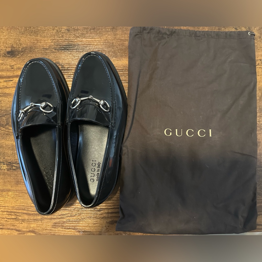New Gucci black men’s shoes size 10 comes with dust bag.